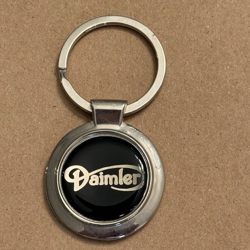 Daimler Silver Circle Keychain Car Automobile England British